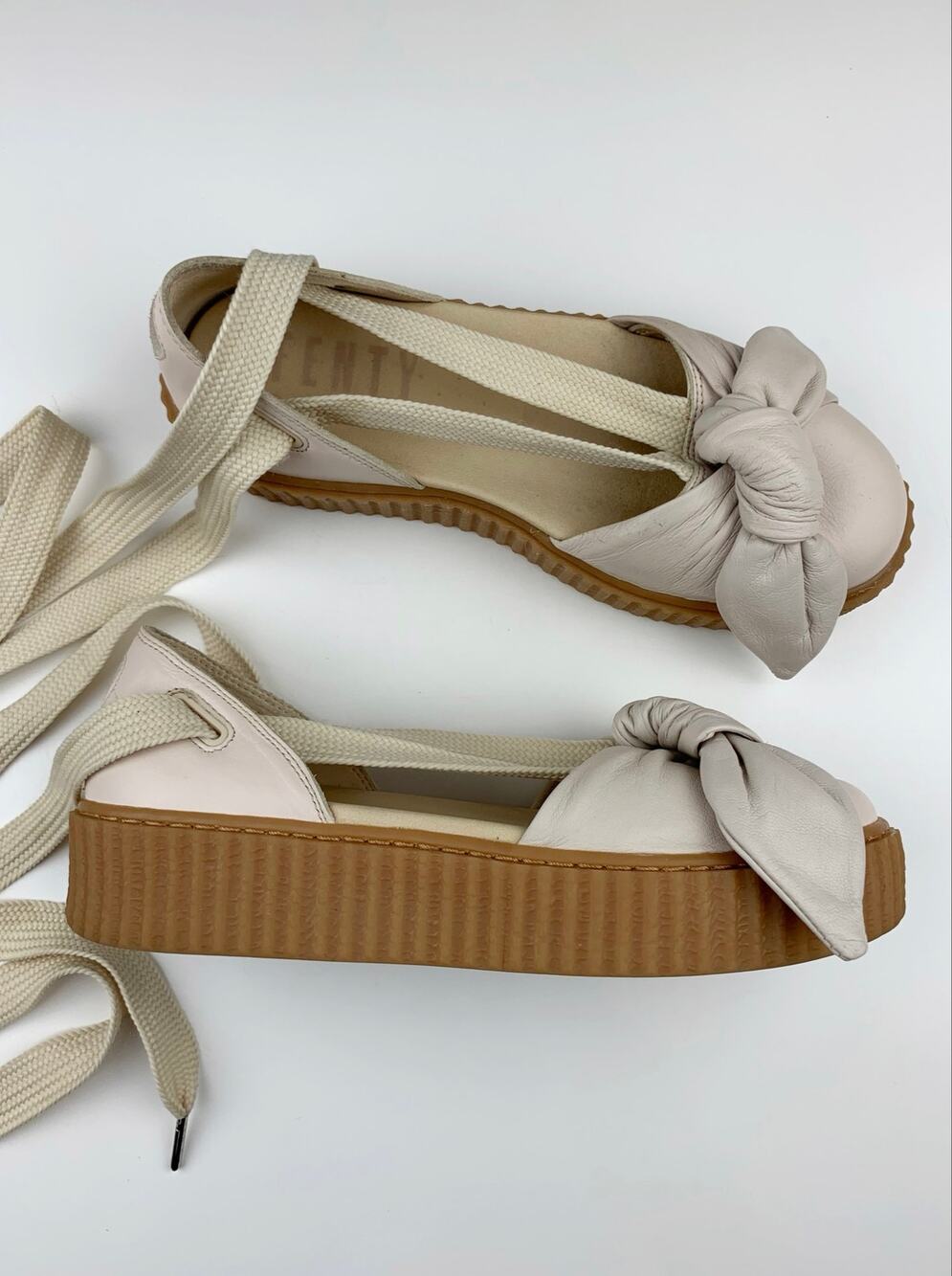 Fenty x Puma Rihanna Bow Creeper Platform Sandals Cream Leather Lace Up Womens 8
